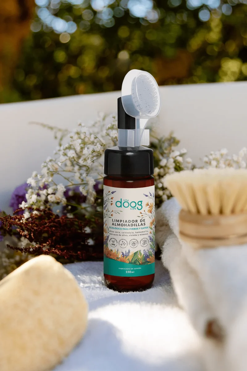 Limpiador de almohadillas ecológico | Patas limpias y saludables después de los paseos | Doog Life