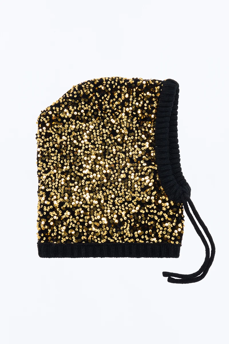 Winter Whisper Hooded Scarf - Black/Gold