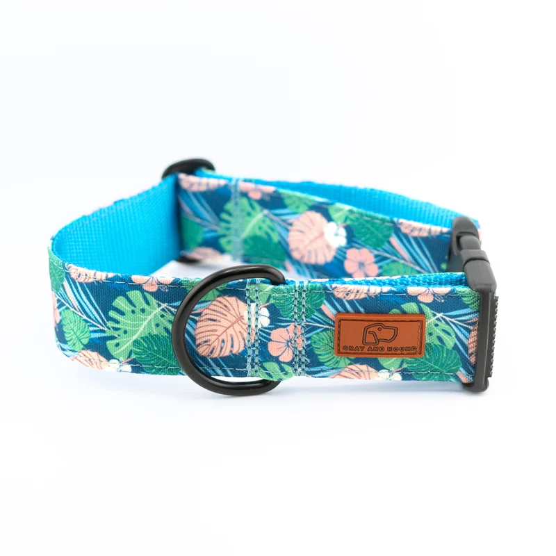 Hawaiian Monstera Collar