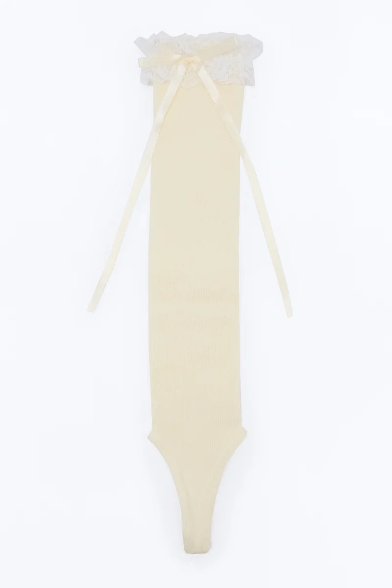 Acting Nice Pilates Socks - Ivory