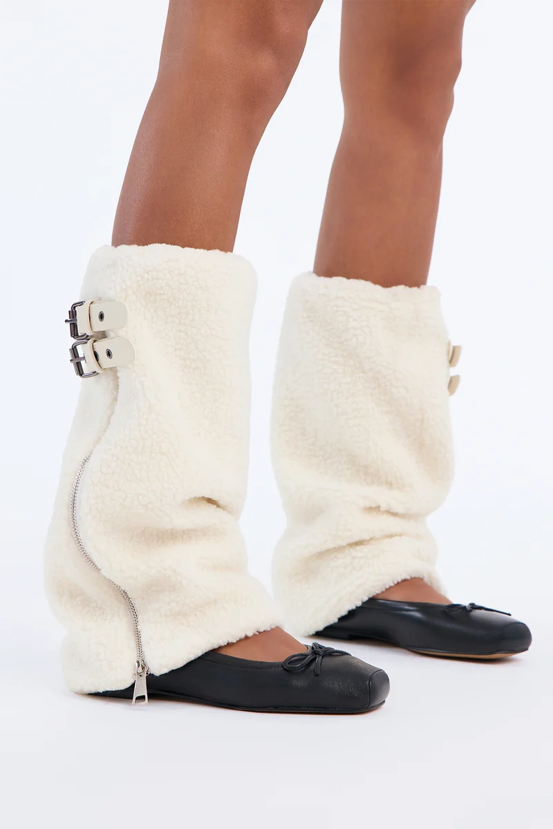 Winter Wild Sherpa Legwarmer - Ivory