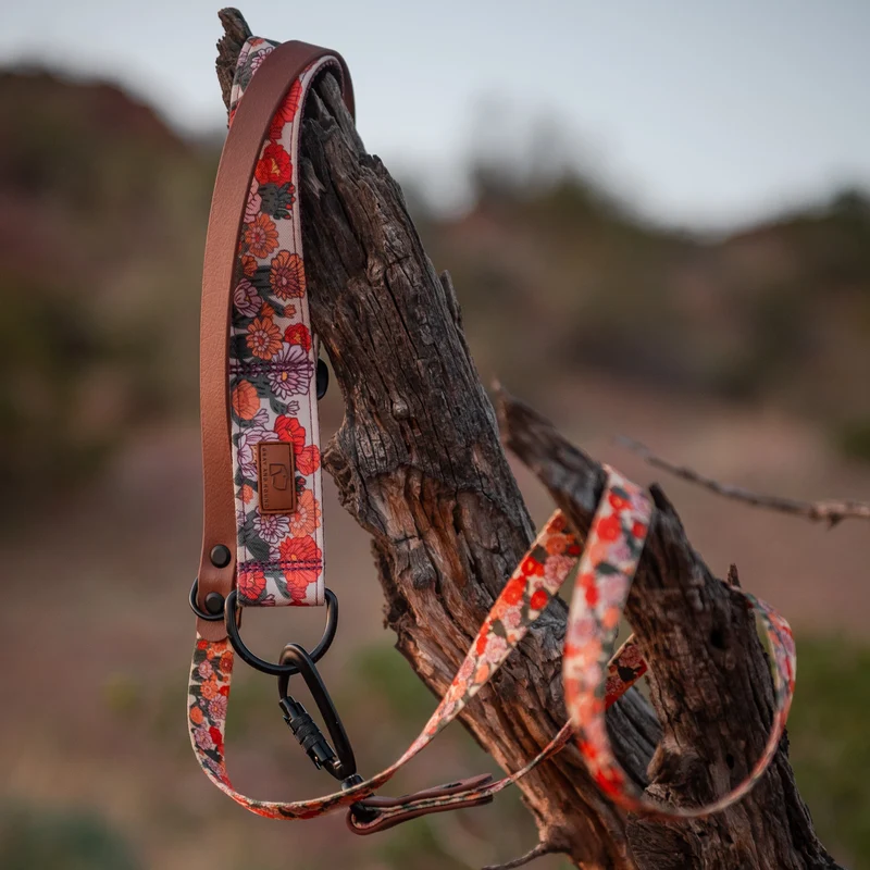 Cactus Bloom Collar
