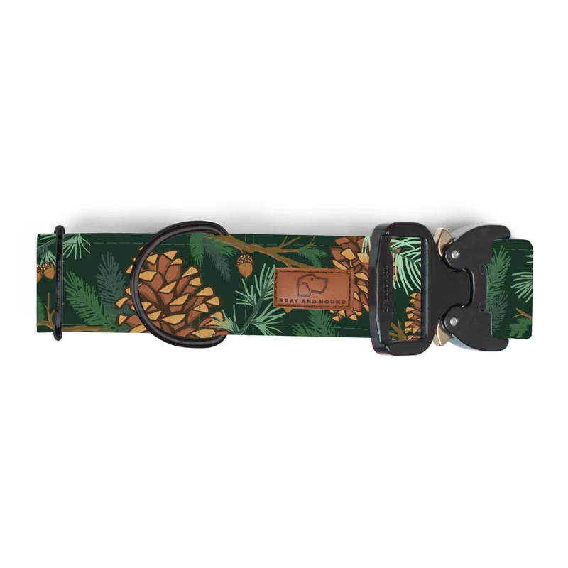 Forest Green Pinecone Collar