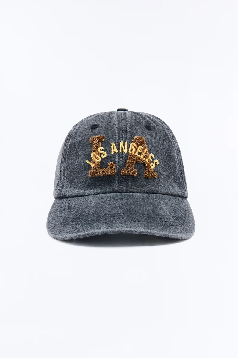 Fall Vibes In LA Baseball Hat - Black