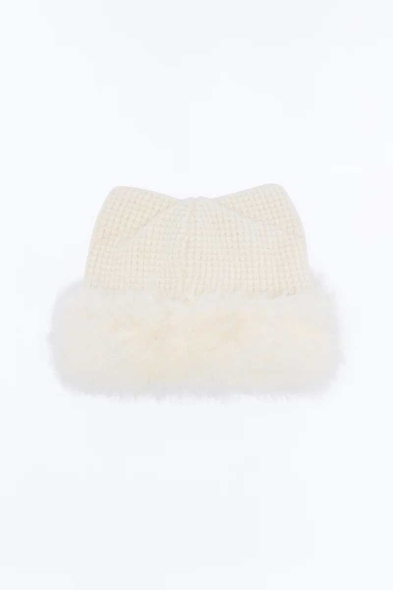 Cuddly Cutie Faux Fur Beanie - Ivory