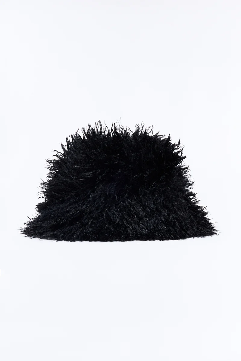 Snow Slopes Queen Faux Fur Bucket Hat - Black