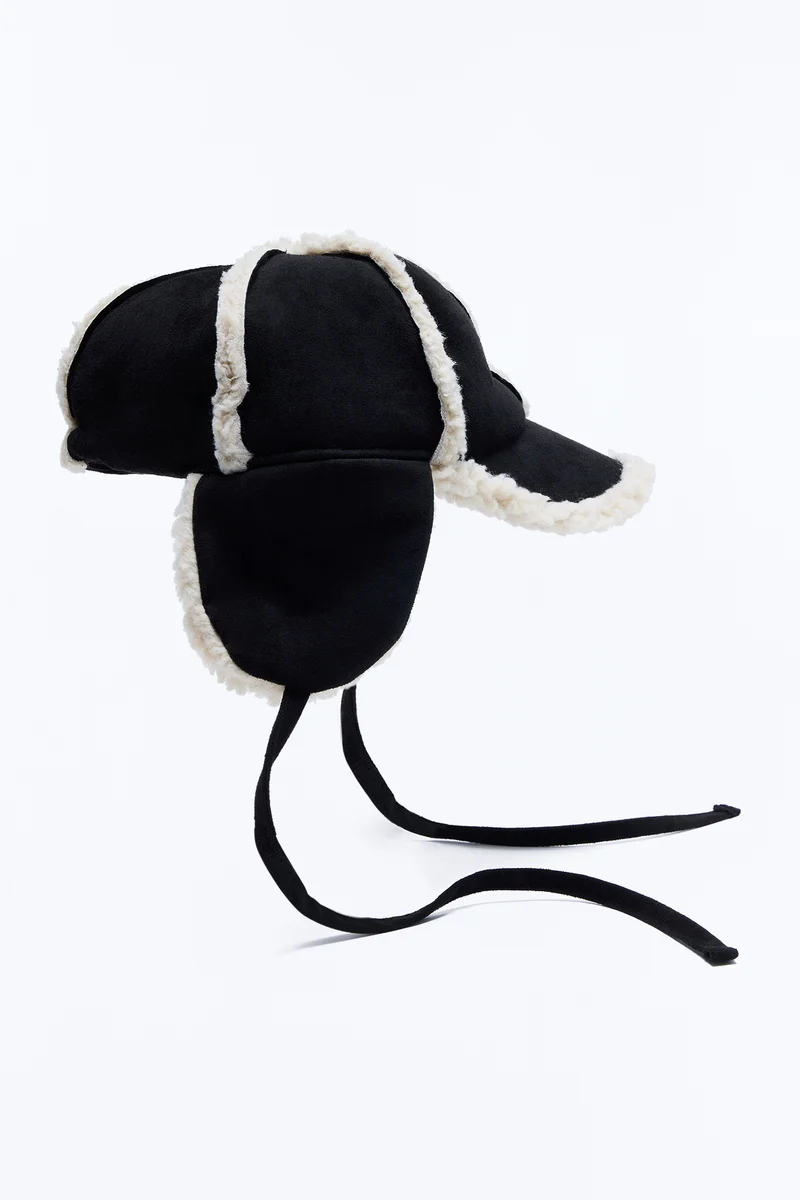 Winter Chic Baseball Hat - Black