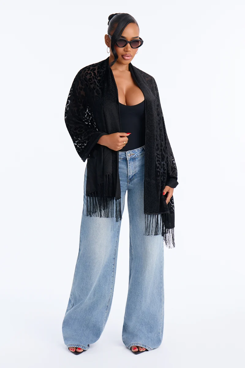 A Wild Affair Burnout Sheer Velvet Shawl - Black