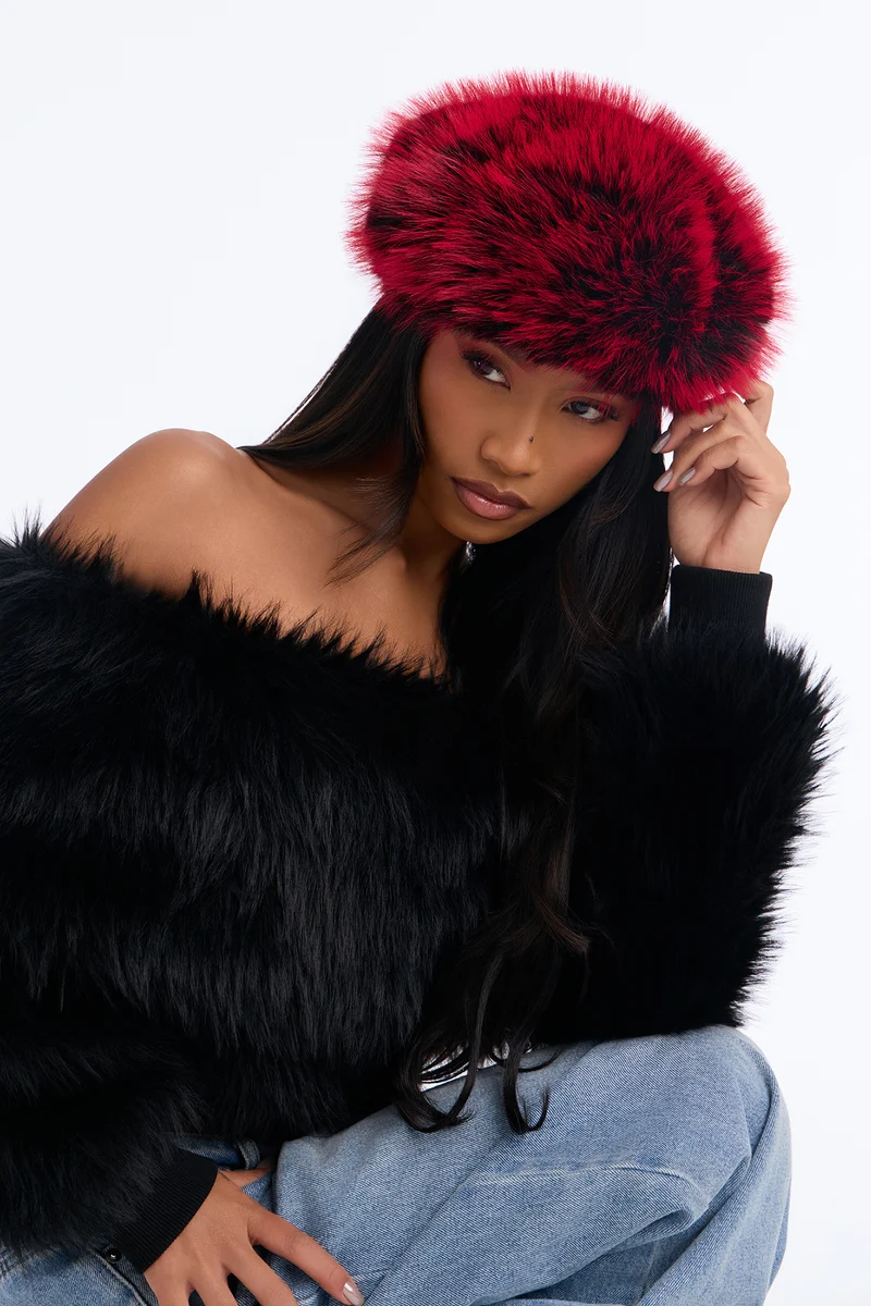 Soft Touch Faux Fur Beret - Burgundy