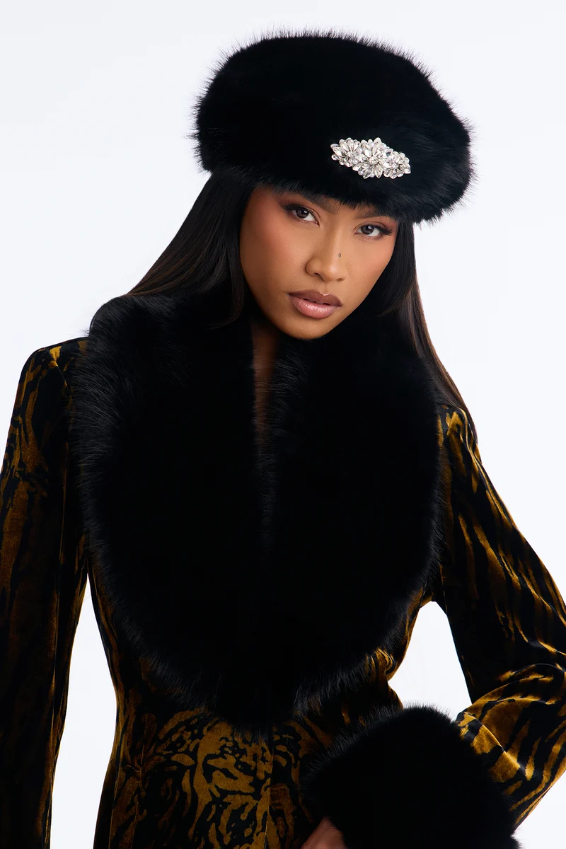 Luxe Paris Faux Fur Beret - Black