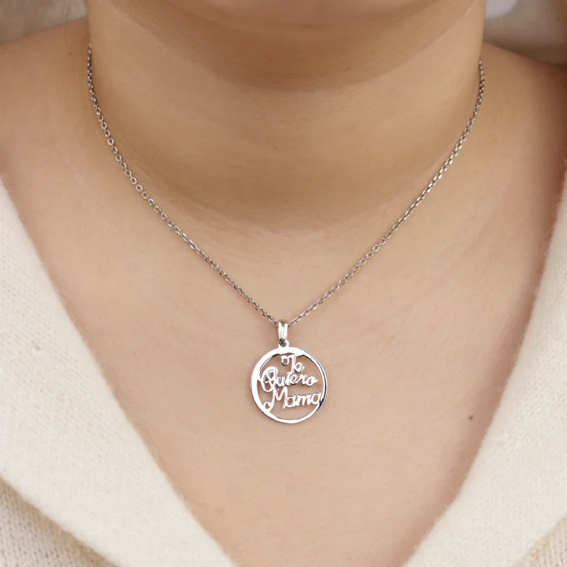Collar Te quiero Mamá Caligrafía de Plata 925