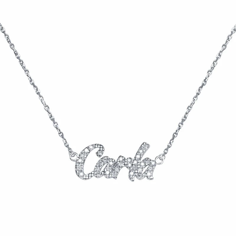 Collar de Oro 18K con Nombre Grabado y Diamantes