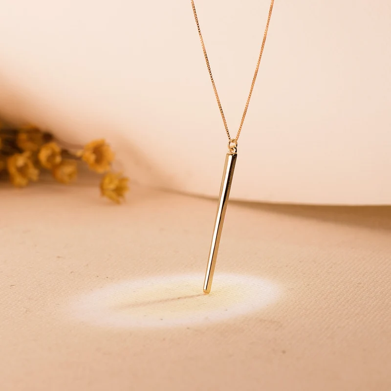 Pendentif long lisse – Or jaune 18 carats | Azuline