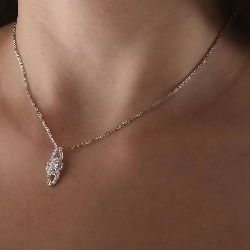 Collier pendentif ovale en or blanc 18 carats – Azuline