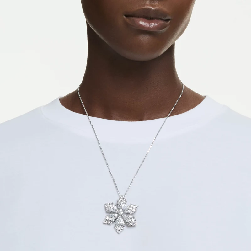 Pendentif et broche Swarovski - Idyllia - Flocon de neige - Tailles variées - Blanc & Argenté