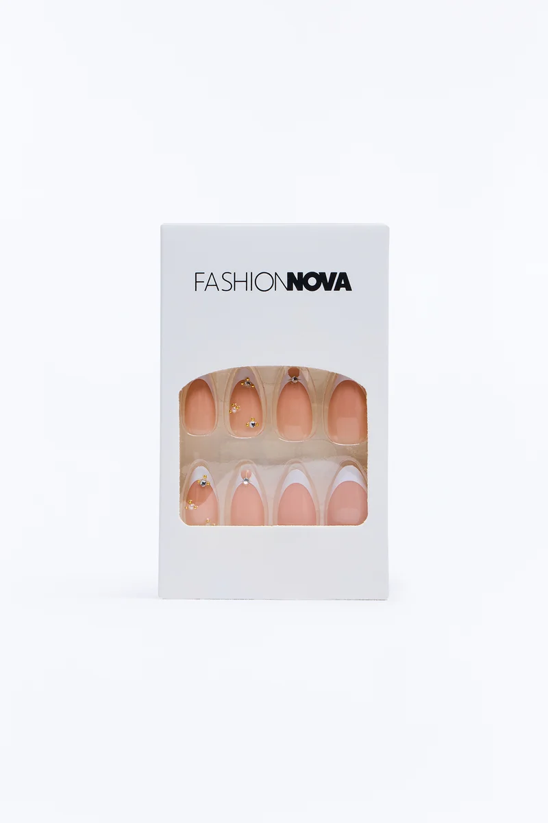 Classic Chic Press On Nail Set - Pink/combo