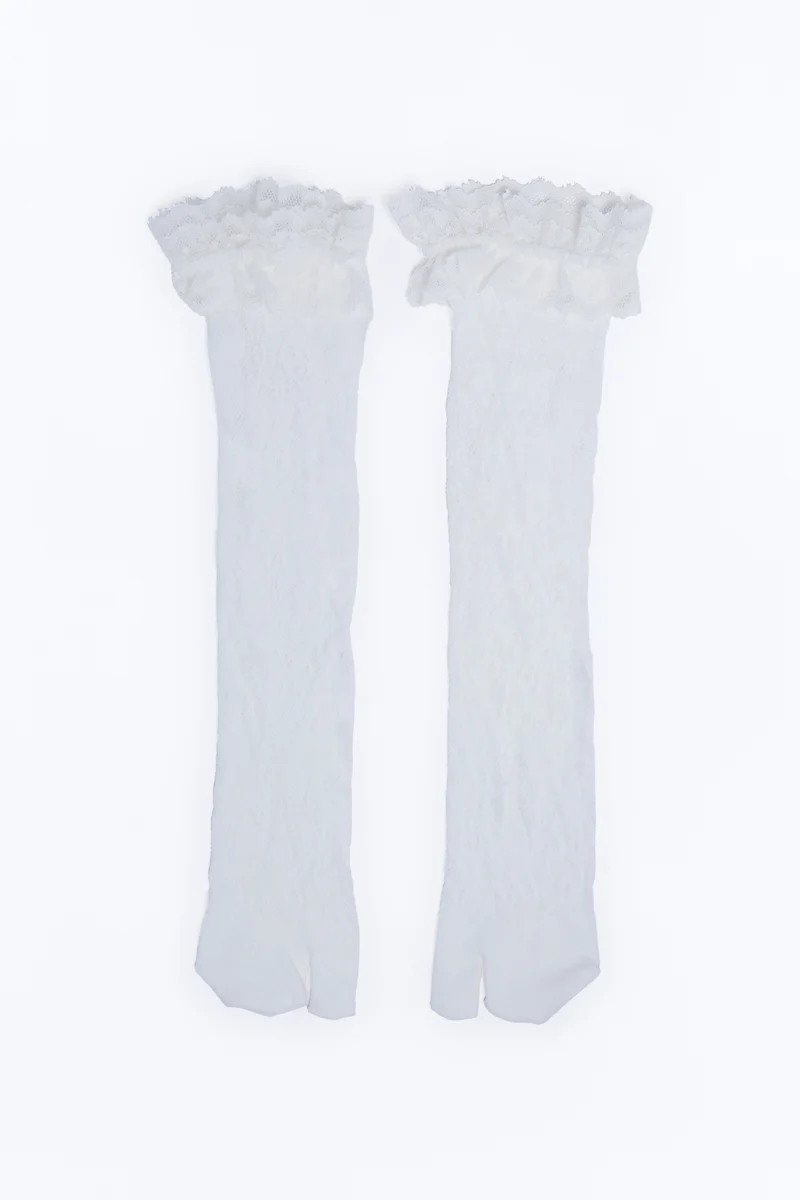 Tabi Lace Socks - White