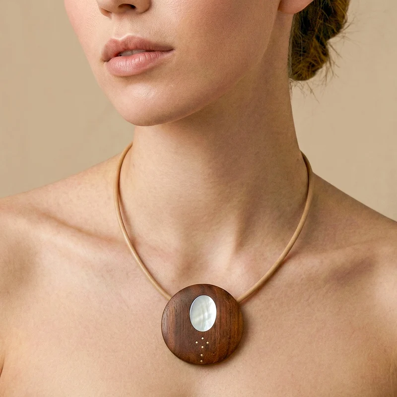 Collier Nature Bijoux Oman Collier court sandow et pendentif rond