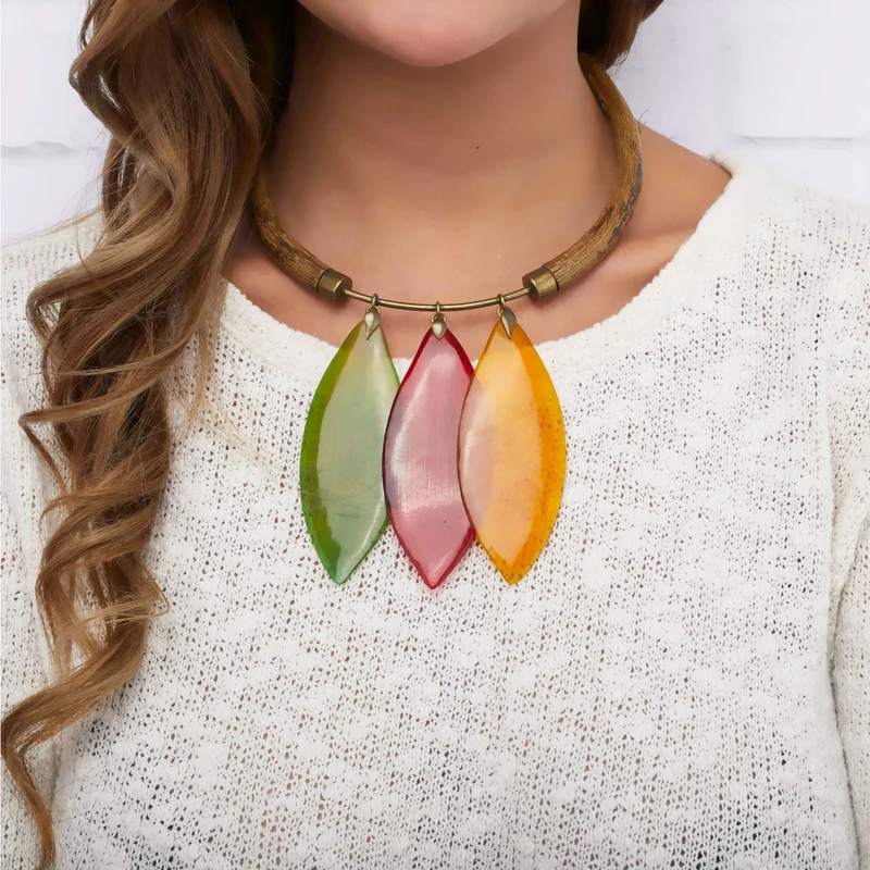 Collier Nature Bijoux Land Art Deux Éléments Bois