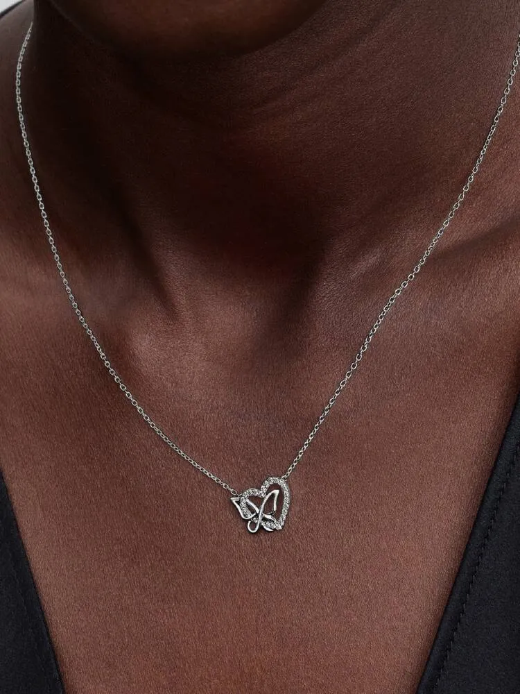 Collier Pendentif Cœur et Papillon Entrelacés Argent | Pandora