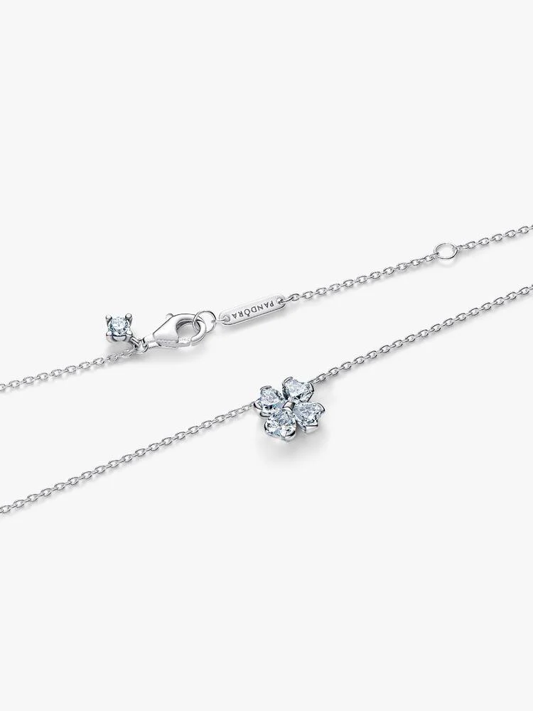 Collier Pendentif Trèfle à Quatre Feuilles Scintillantes Argent | Pandora