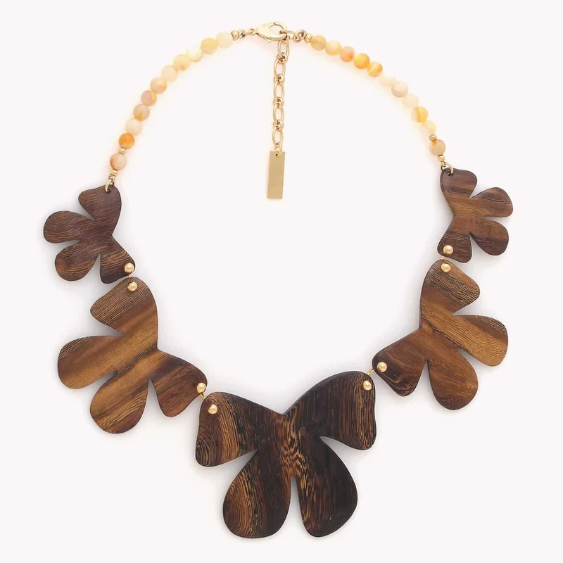 Collier Nature Bijoux Fioria Plastron 5 Fleur en Bois de Roblès