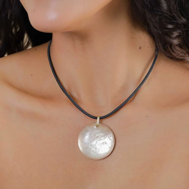 Collier Nature Bijoux Saint Honore Court Petit Pendentif