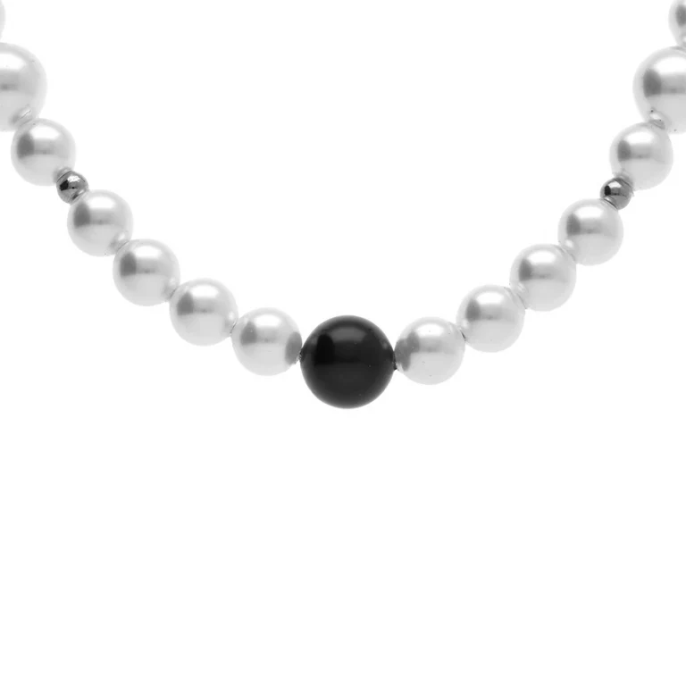 Collier long perles blanches et noires imitation 55 cm – Acier | Azuline