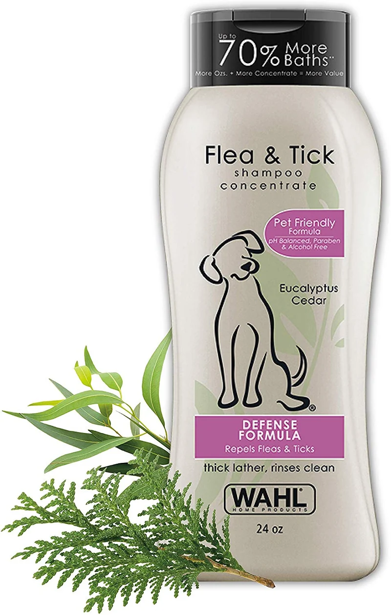 Wahl Champú repelente de pulgas y garrapatas para mascotas – Fórmula de defensa con cedro de eucalipto y romero – 24 oz