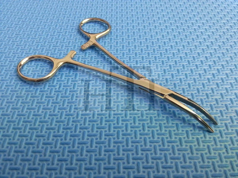 Dog Cat Pet Hair Puller Remover acero inoxidable hemostat Locking Forceps 5.5" Curved Full dentado (HTI marca)