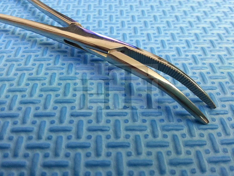 Dog Cat Pet Hair Puller Remover acero inoxidable hemostat Locking Forceps 5.5" Curved Full dentado (HTI marca)