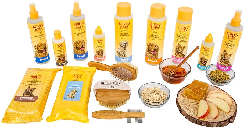 Burt's Bees For Dogs Natural Itch Soothing Spray con madreselva | Perro y cachorro Anti-Itch Spray, 10 onzas