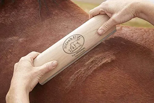 SleekEZ - Herramienta de aseo original para perros, gatos y caballos - Cepillo para pelo corto y largo - Elimina sin dolor el 95% del pelo suelto, piel y suciedad - fácil de limpiar - fabricado en Estados Unidos