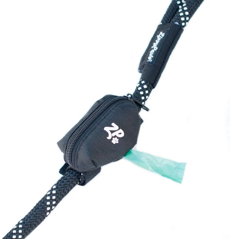 ZippyPaws Accesorio con bolsas para los desechos de tu perro, se ubica en la correa