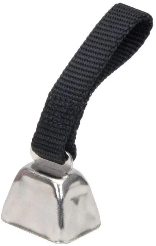 Coastal Pet - Campana de vaca niquelada con correa de nailon negro para rastrear perros en el campo
