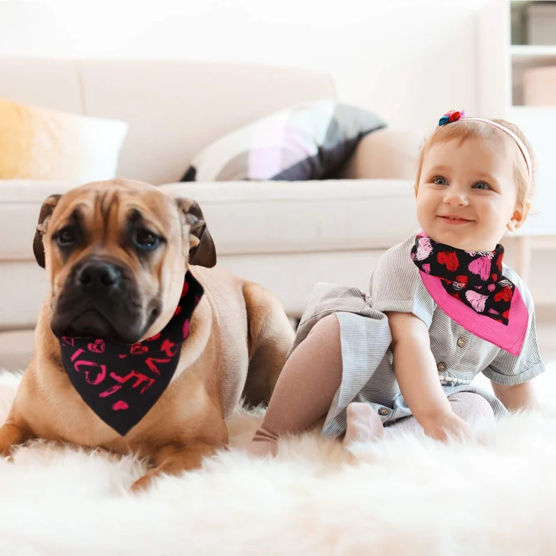 SATINIOR - 4 pañuelos de algodón para perros y gatos, diseño de corazón, lavable en triángulo