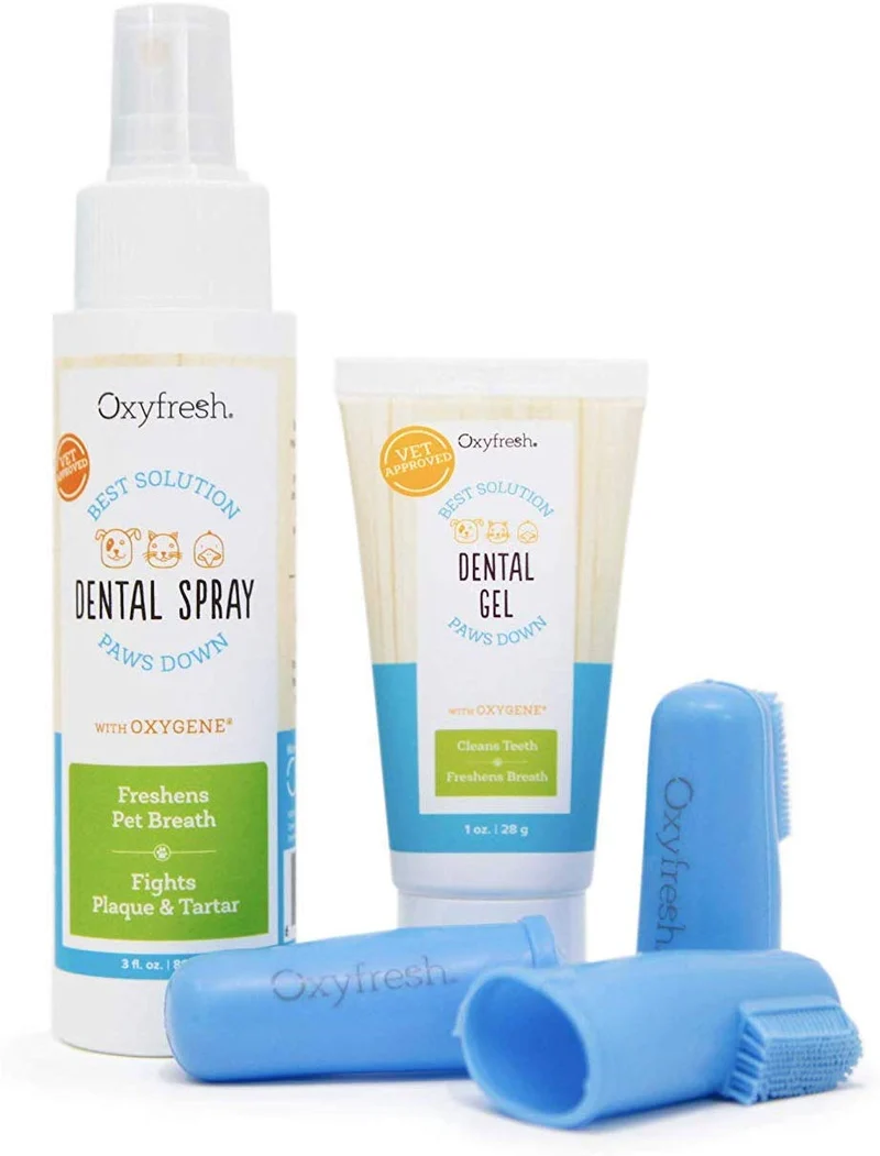 Kit dental premium para mascotas de Oxyfresh: el mejor tratamiento para el mal aliento para perros y gatos – Solución fácil y segura y eficaz – Tamaño de viaje – Pasta de dientes para mascotas sin sabor, cepillo de dedos para mascotas y spray dental para