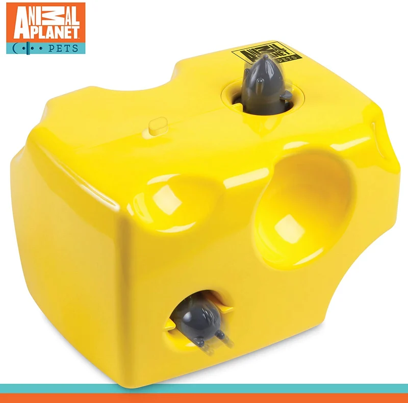 Animal Planet automático Peek A Boo – Queso juguete para gatos, características integrado función de apagado automático, Pop fuera ratones para horas de entretenimiento, jugar todo el día modo de W/de distancia, funciona con pilas