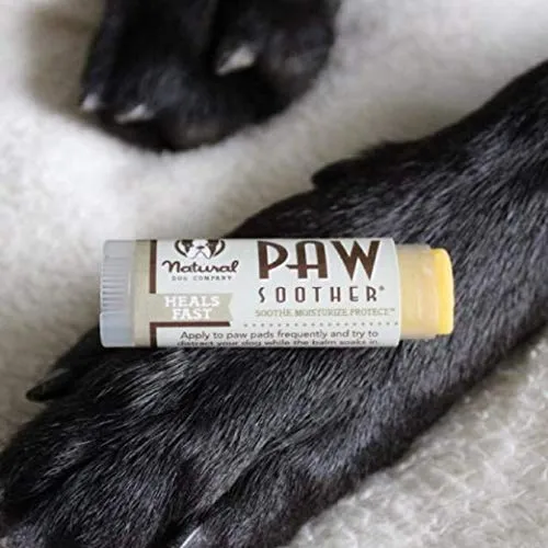 Natural Dog Company – Paw Soother | cura almohadillas secas, agrietadas, irritadas e irritadas, ingredientes orgánicos, totalmente naturales, fáciles de aplicar