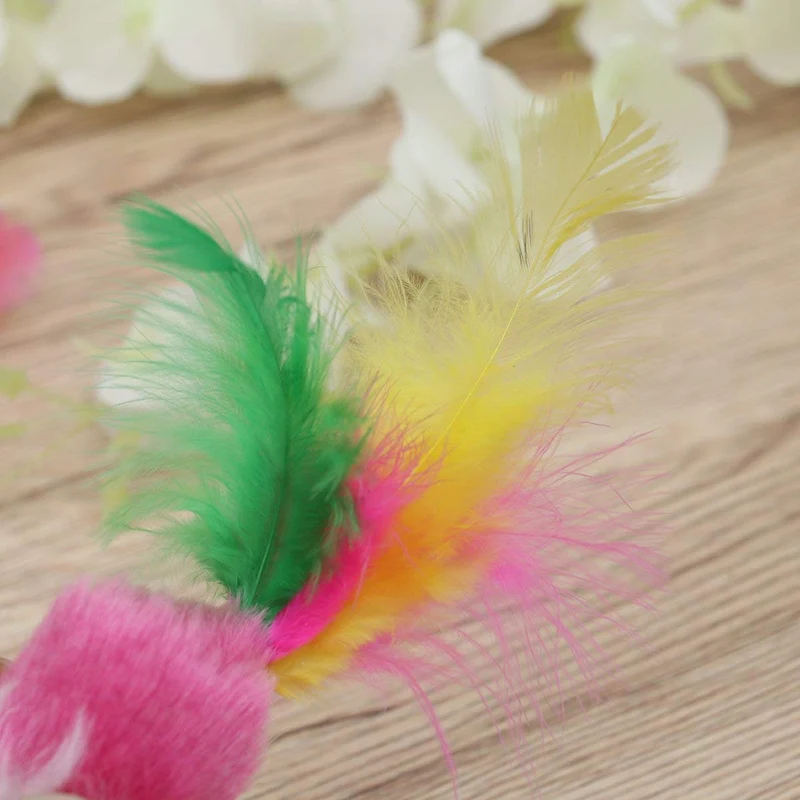 ueetek 10 pcs Pet peludos juguetes ratones Cat Toy Mouse Cat Catcher con colas de pluma (Color al azar)