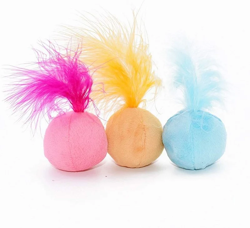 petfavorites Furry Sonajero Pelota gato juguete con Plumas y Catnip – La mejor interactivo Pom Pom bolas para gatos, suave/ligero/2 inch, Bulk Pack.