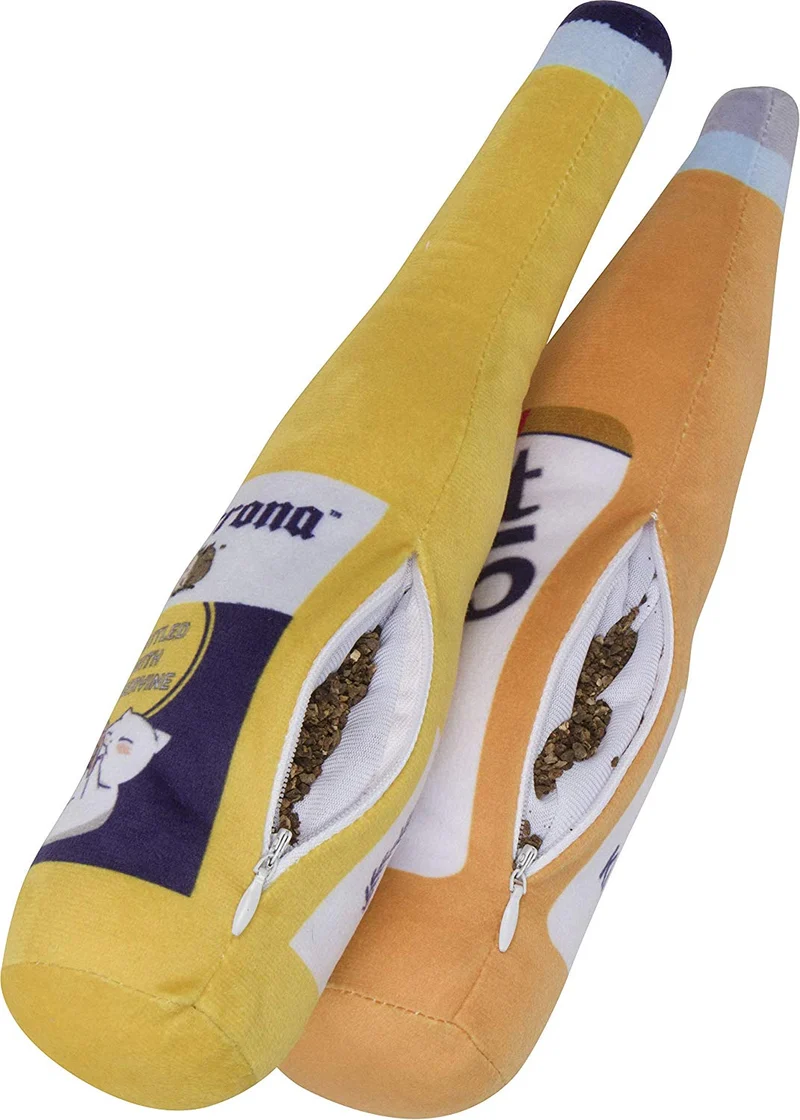 Botella de cerveza de felpa rellenable orgánica Silvervine Catnip de 40 onzas, paquete de 2 para gatos y gatitos por Twin Critters, sin ingredientes artificiales, más poderoso que el Catnip, gran regalo para los amantes de la cerveza