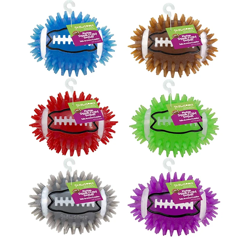 gnawsome Squeak y luz para perros de fútbol, gran 4.5," colores variarán