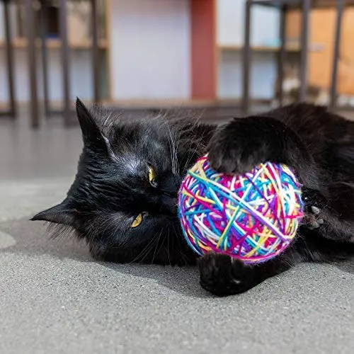 Pet Craft Supply Yowlin' Yarn - Multi Color Yarn Balls with Rattle Cat Toys