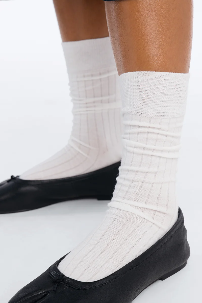 Split Toe Tabi Crew Socks - White