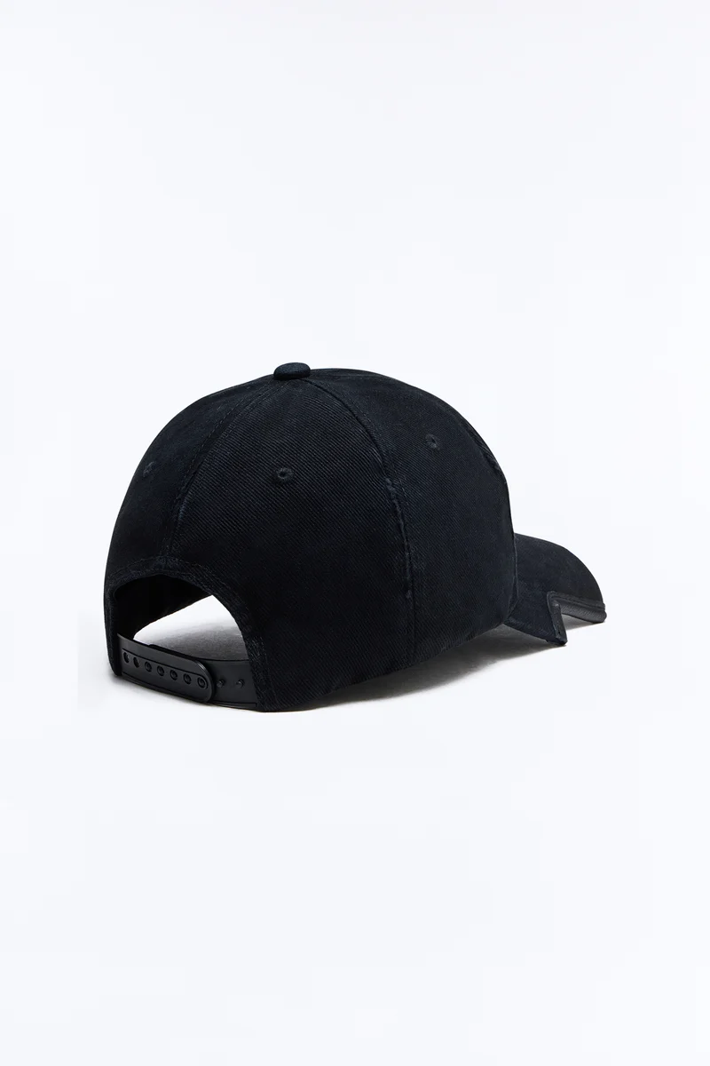 Luxury Distressed Baseball Hat - Black/White