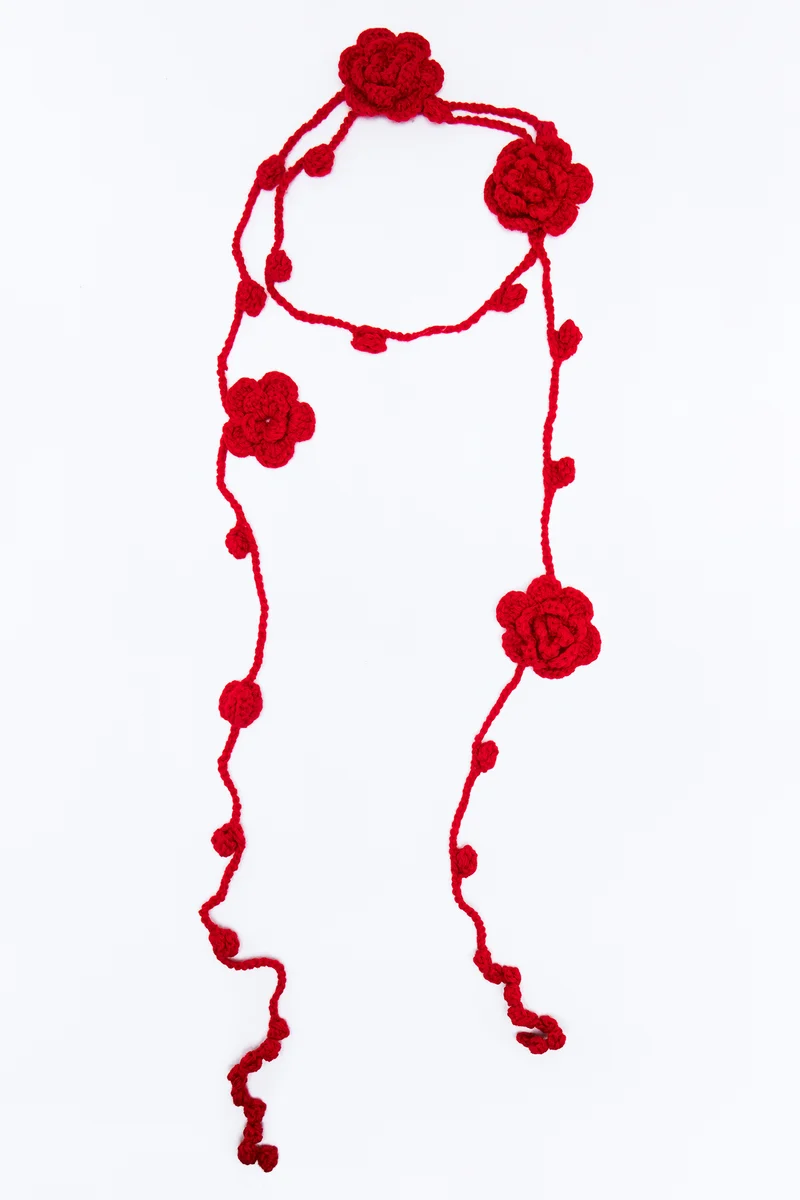 In Full Bloom Crochet Necklace Scarf - Red