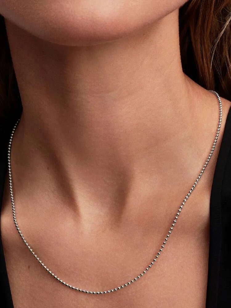 Collier Sphères Métalliques 50 cm Argent | Pandora