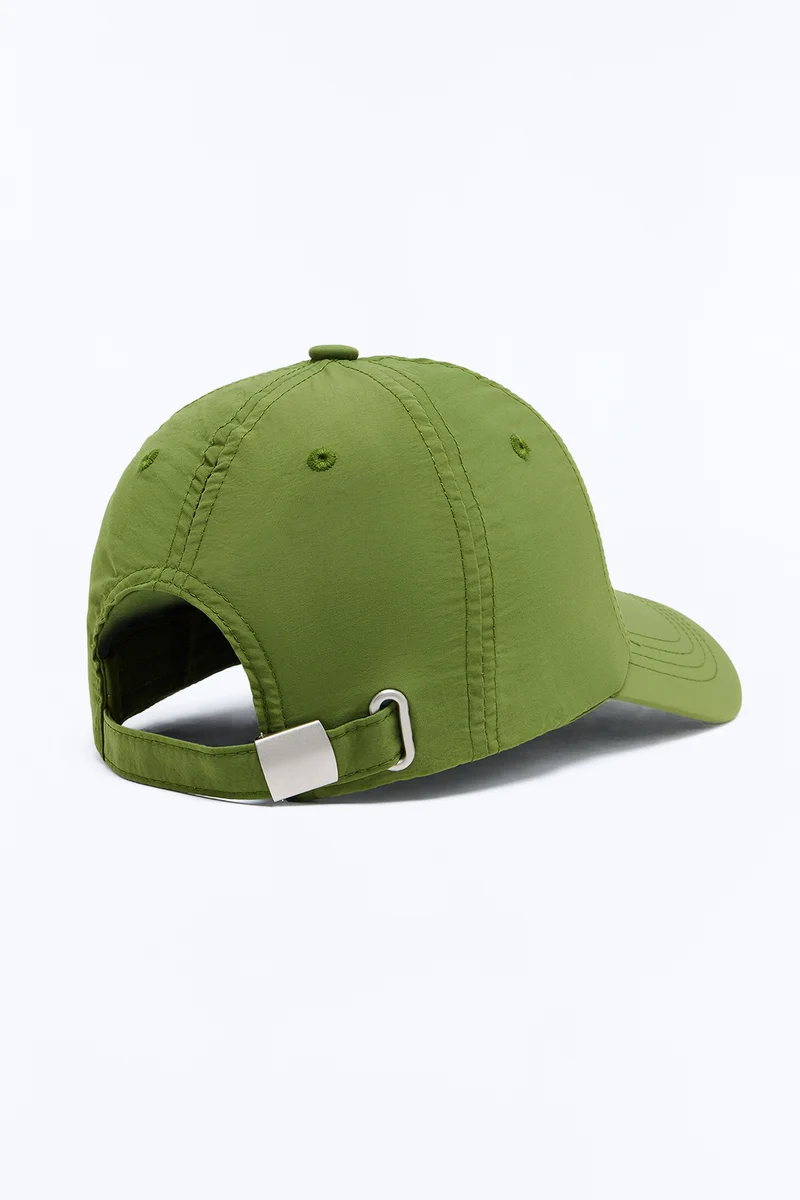 Umbro Unisex Nylon Baseball Hat - Green