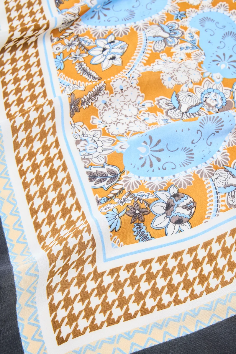 Cliffs Of Positano Head Scarf - Multi Color